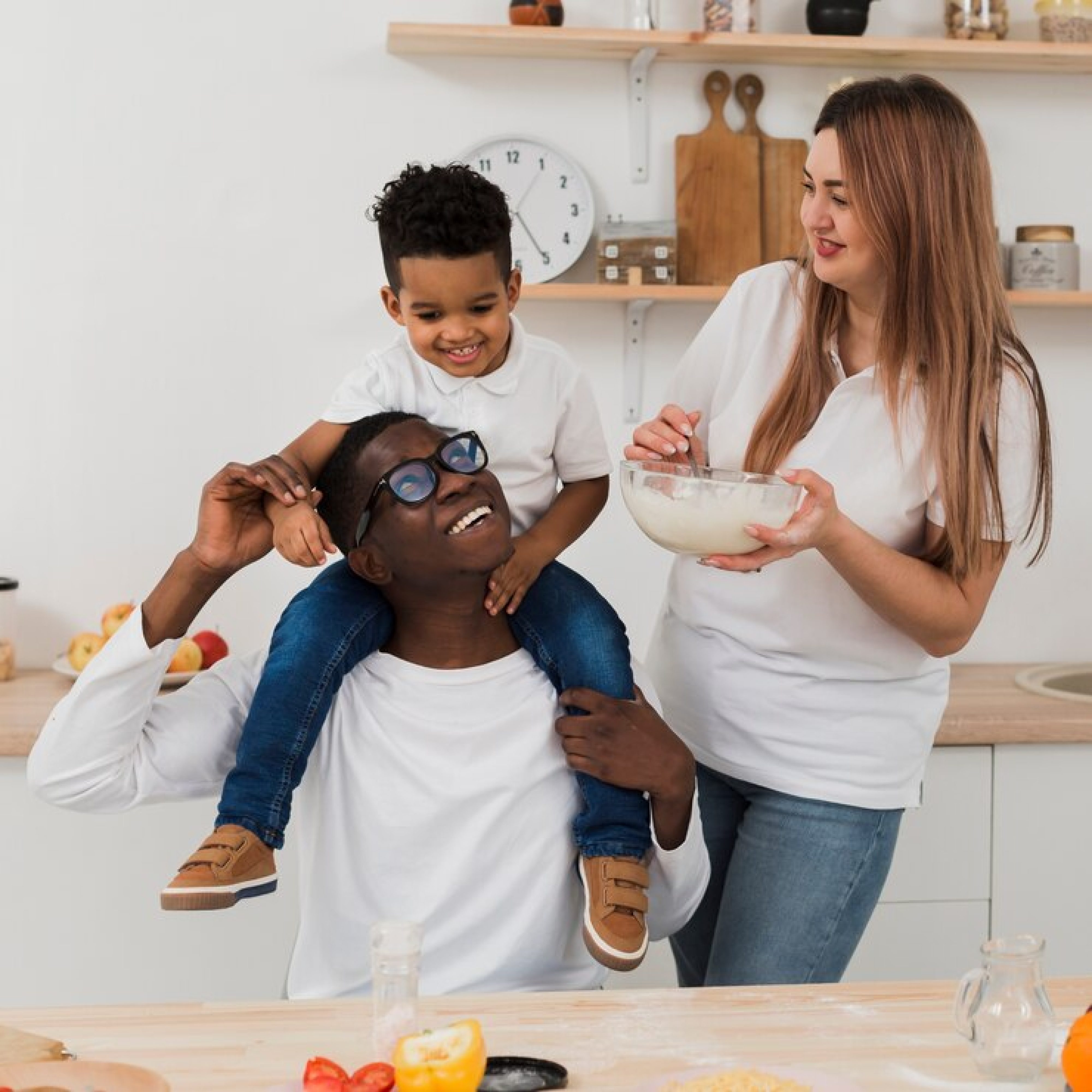 family-having-fun-while-making-some-food-kitchen_23-2148467056.jpg